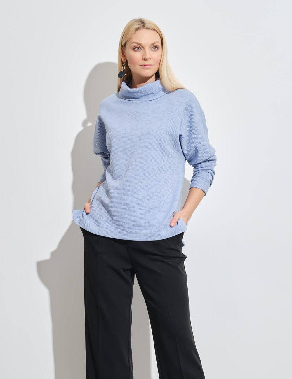 Women Solid High Neck Blue Sweater