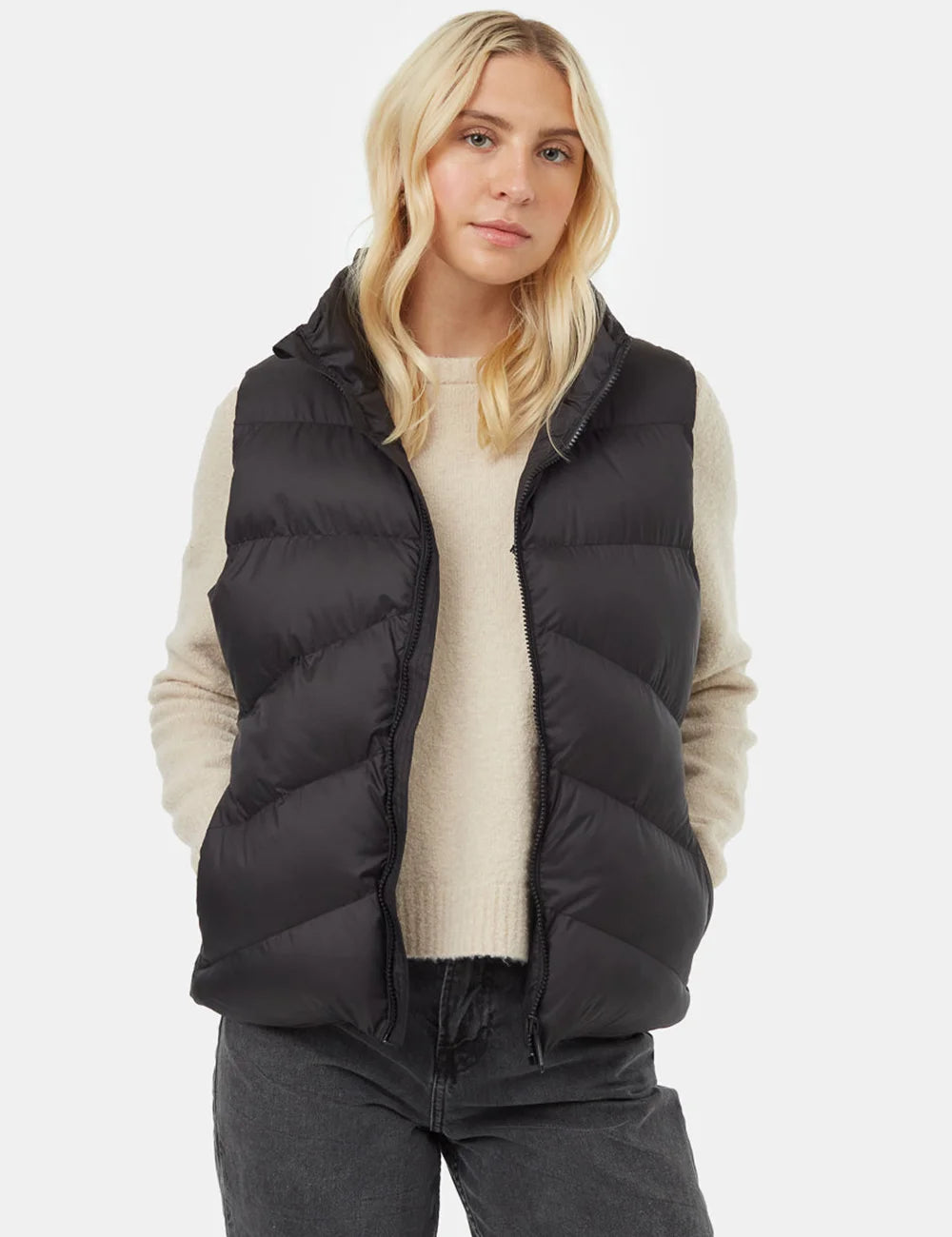 High-Neck Travel Puffer