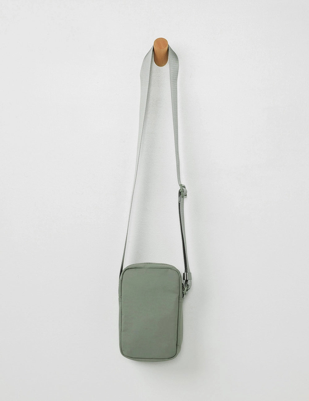 Essential Nylon Sling Pouch