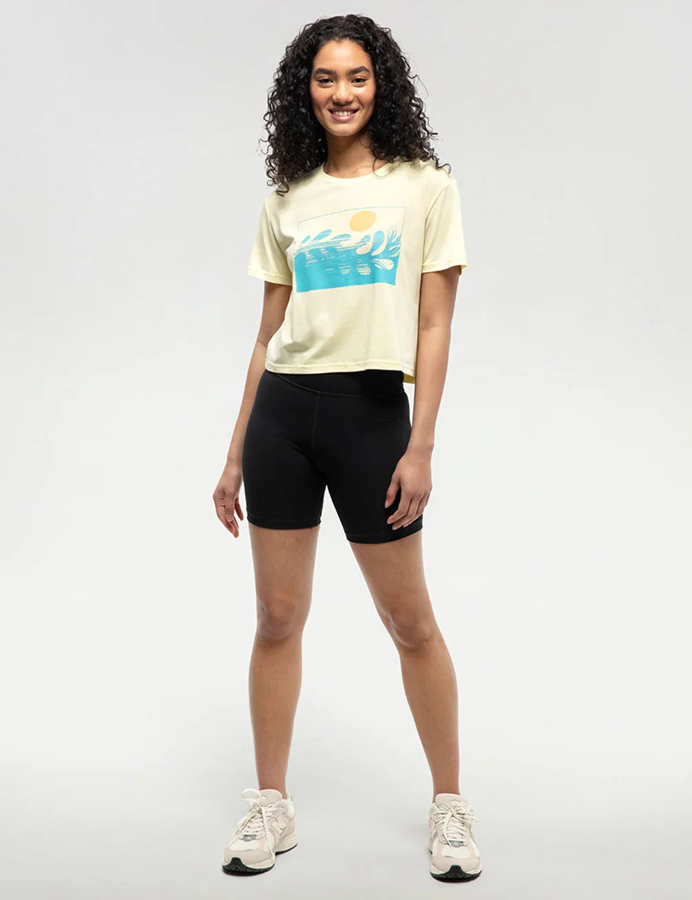 Sunrise Graphic Crop T-Shirt