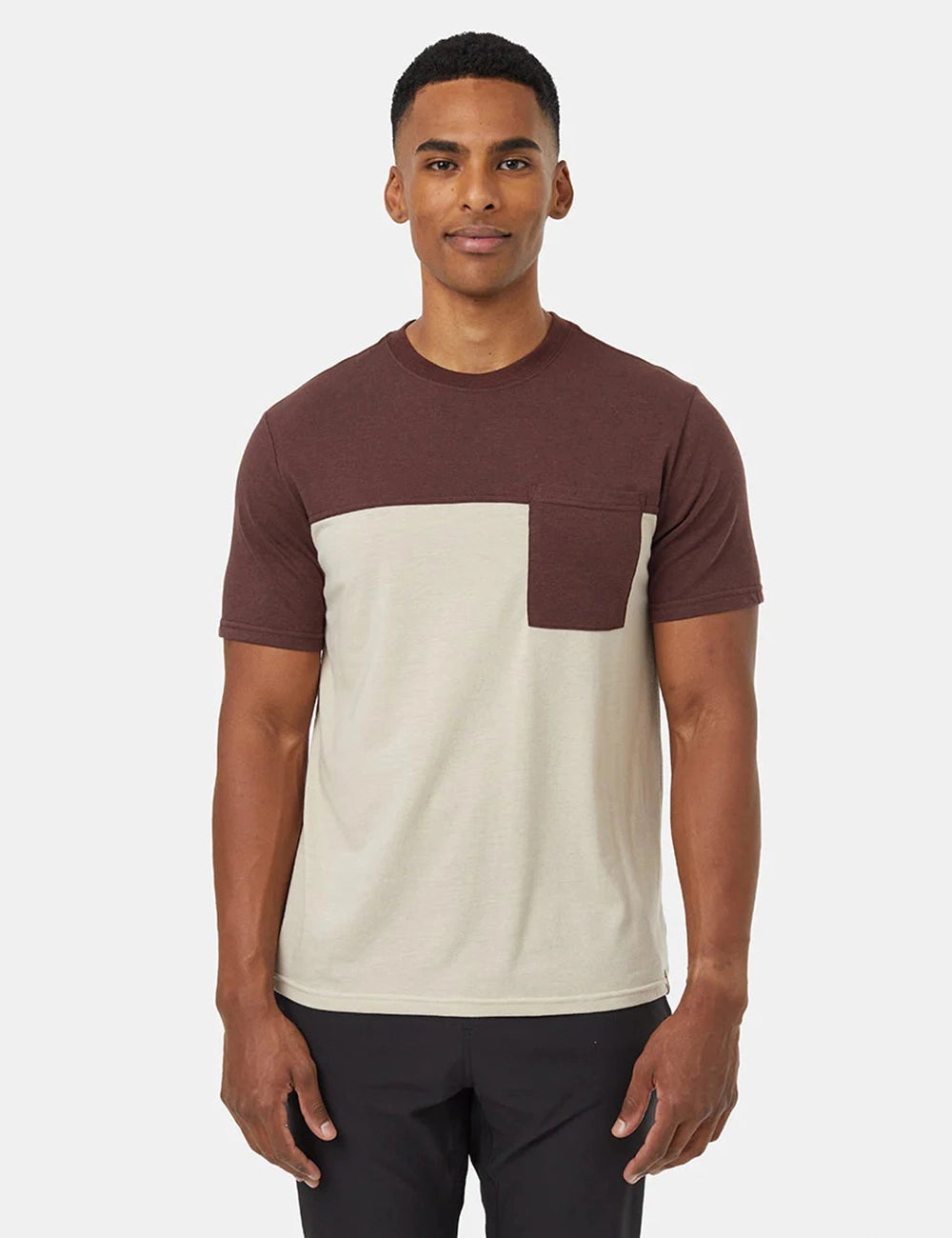 Men Blocked Pocket T-Shirt